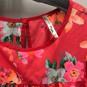 MOA USA Tops - MOA Brand Hawaiian printed top MOA USA Tops - MOA Brand Hawaiian printed top